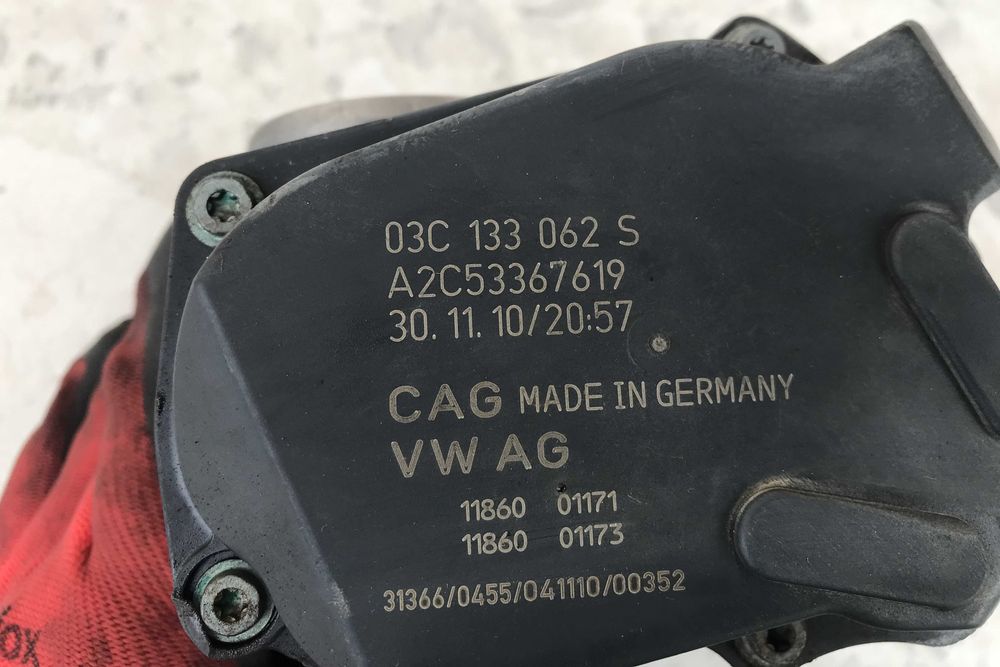 Дросельна заслонка Volkswagen Caddy. EOS. Jetta. Tiguan. Polo - 1.4