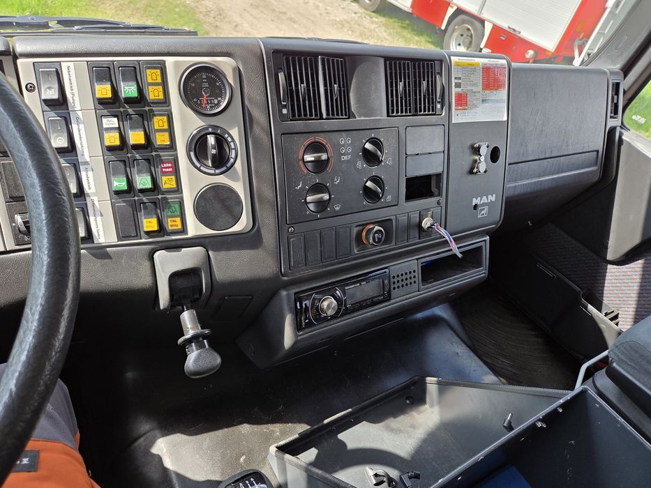 Man 14 224 4x4 M2000 Schlingmann 2600L wody Straż Pożarna Pożarniczy Wóz strażacki