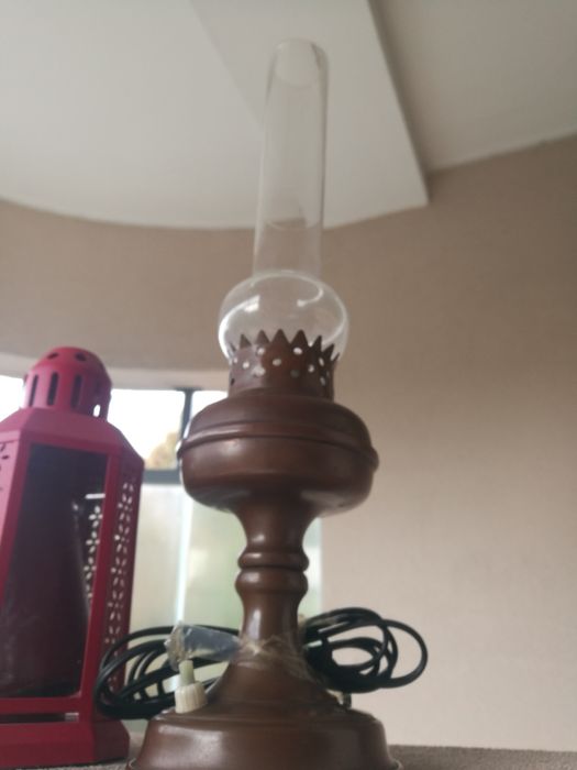 Dois candeeiros em latão