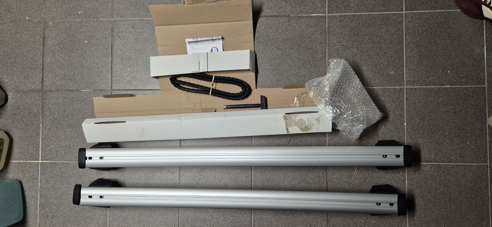 Relingi dachowe Audi Q5 (8R) 2013-2017 8R0071151G Oryginalne Nowe Nie używane