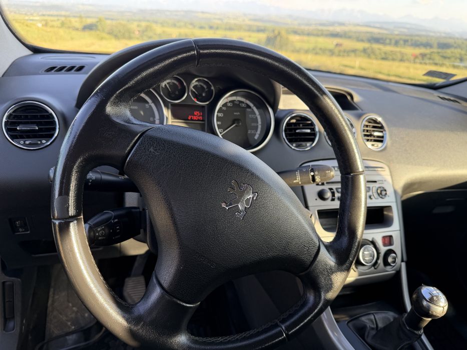 Peugeot 308. Nowe turbo. I inne. Okazja