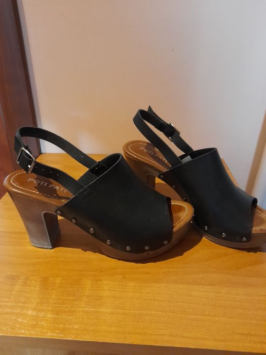 Buty na obcasie lekkie