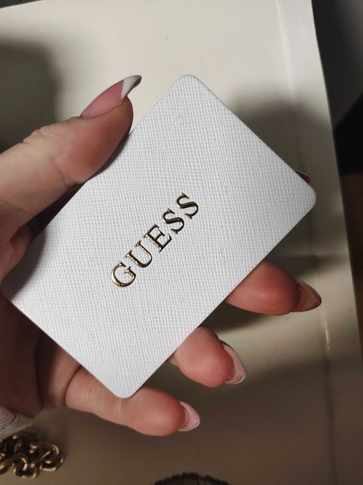 Guess karta 200zl za 150zl