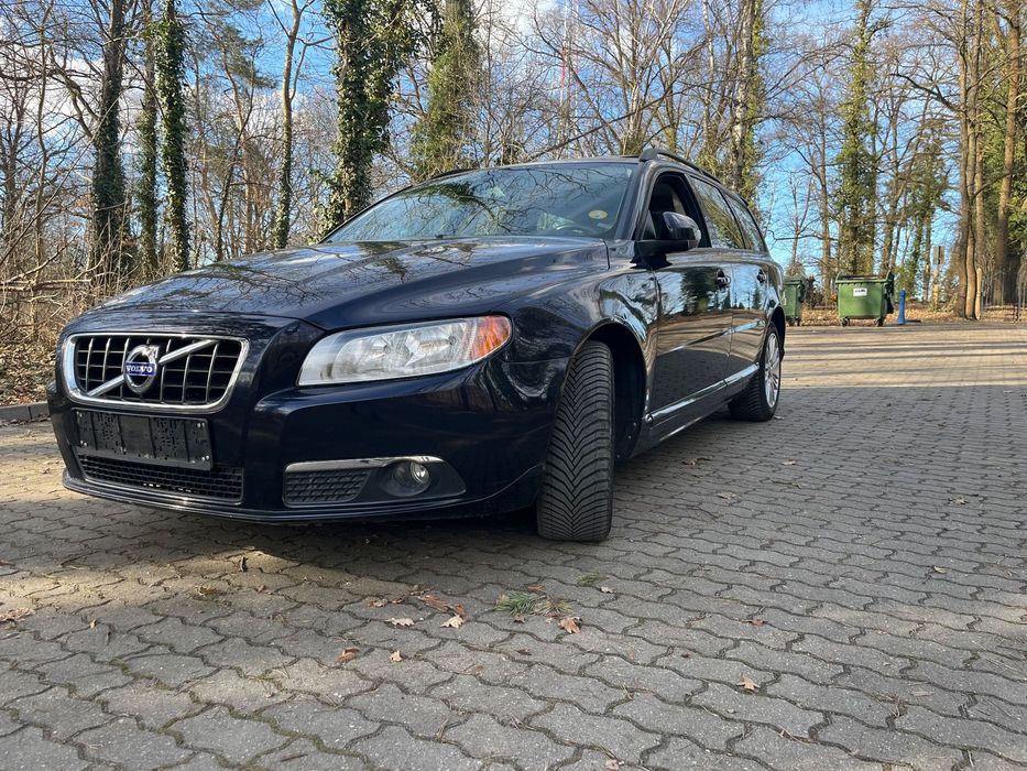 Volvo V70 2,4 D5, BDB Stan, Pierwszy Lakier, Zadbany