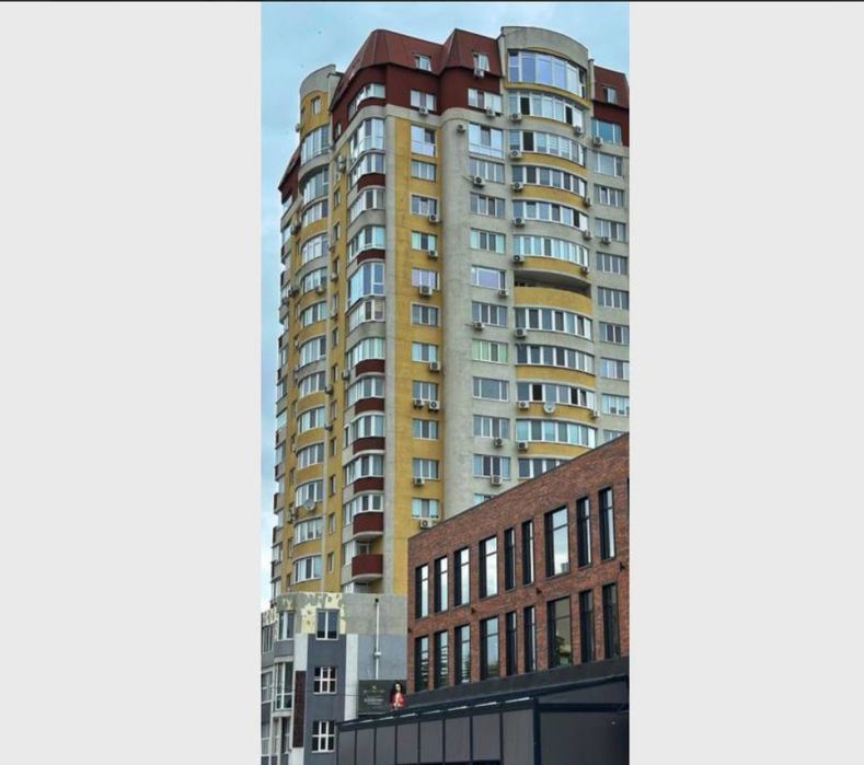 Центр! Квартира після будівел.,88 м, Дашкевича 3, на 3 поверсі.