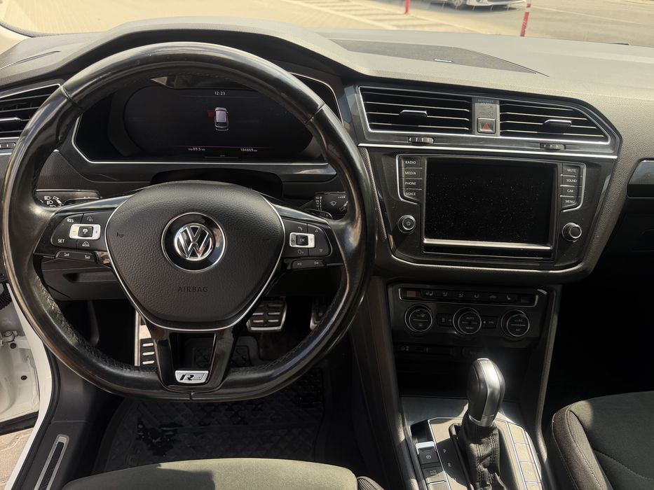 Volkswagen Tiguan 2016 VIN WVGZZZ5NZHW305499 фото оголошення 7 з 20