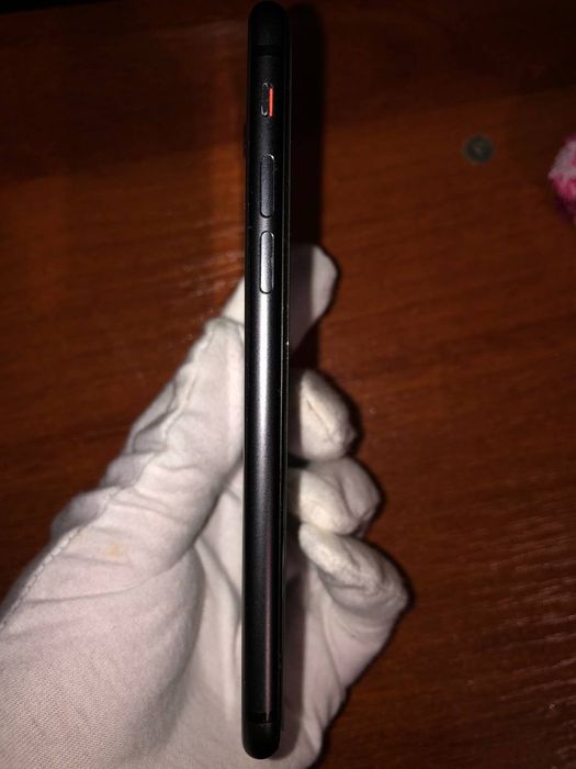 Телефон apple 8 айфон