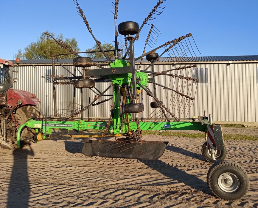 Zgrabiarka Deutz fahr 7041. Kuhn pottinger