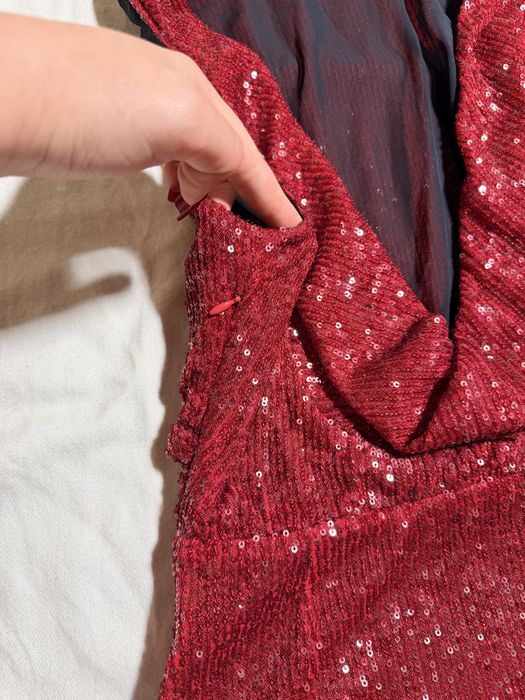 Червона сукня  від Zara