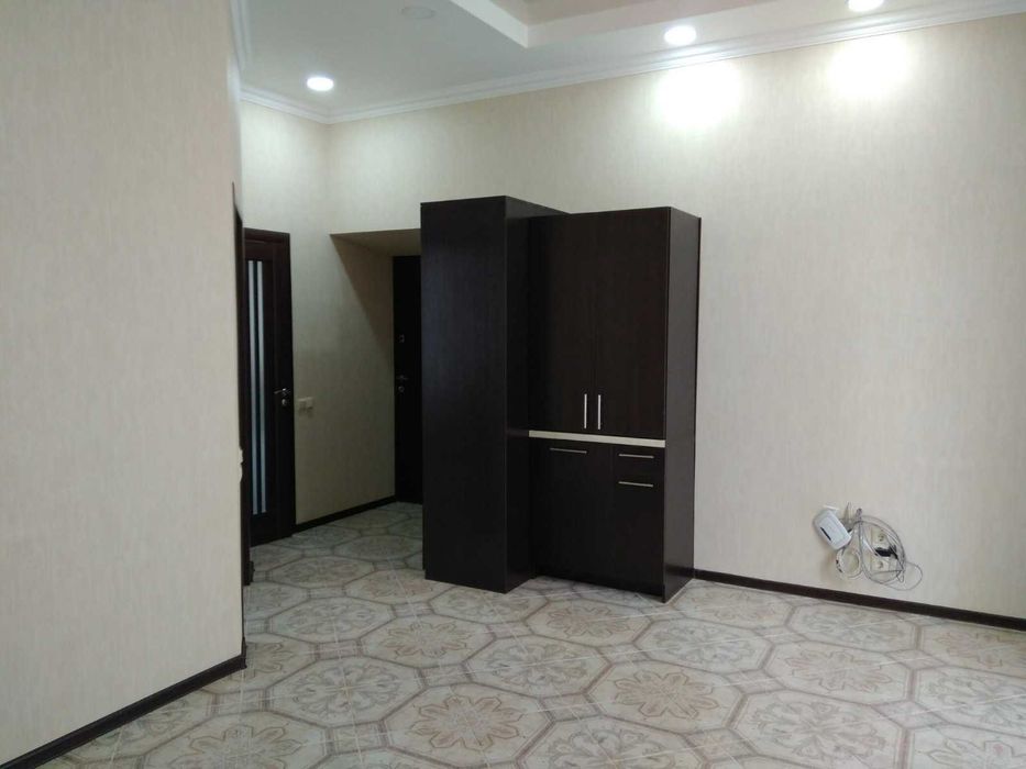 Центр Києва, метро Хрещатик, Лютеранська 3