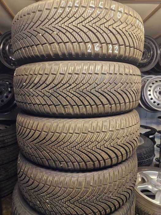 Opony Zimowe 4x 205/55R16 KUMHO 26tydz2022rok 7mm
