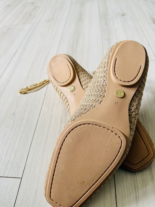 Baleriny,czolenka, espadeyle/ podwójny łańcuszek w kolorze złotym