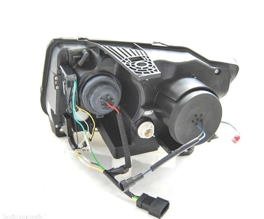 Faróis Jeep Grand Cherokee Wj 11-13