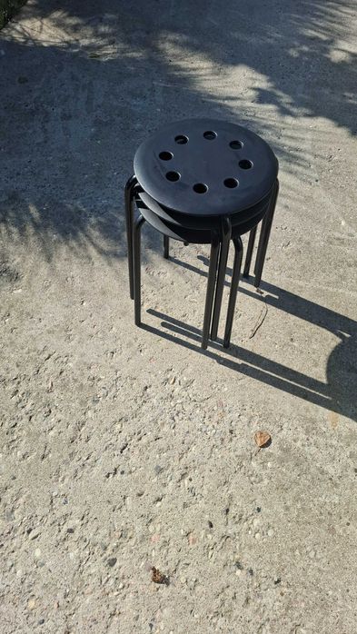 Taboret ikea marius czarny