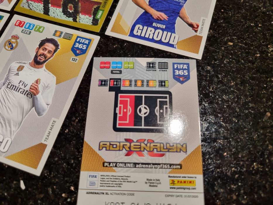 NOWE karty piłkarskie 2020 FIFA 365 Adrenalyn XL Panini Giroud Young