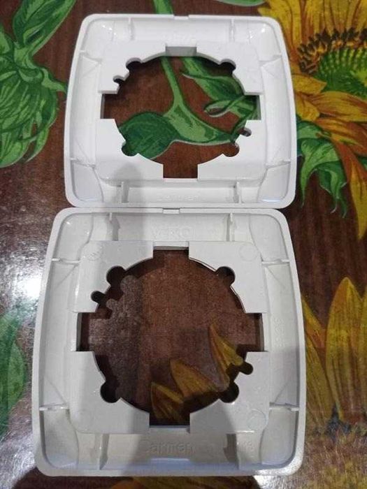 Електроніка - рамка, лампа лампочки, патрон