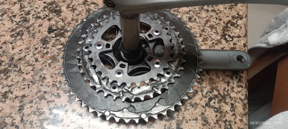 Pedaleira Shimano ultrega tripla