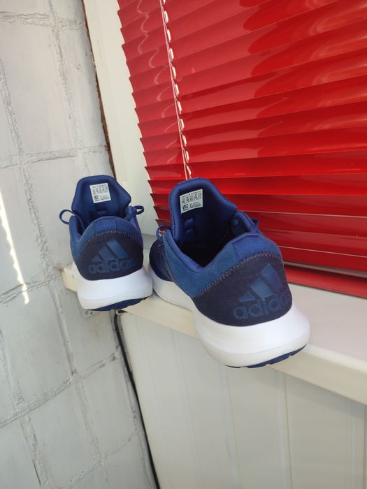 Кросівки Adidas Cloudfoam