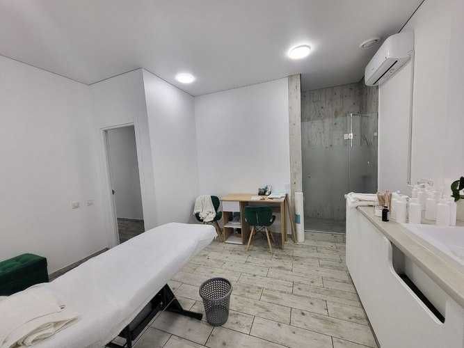 Приміщення центр під салон краси, клініку Н