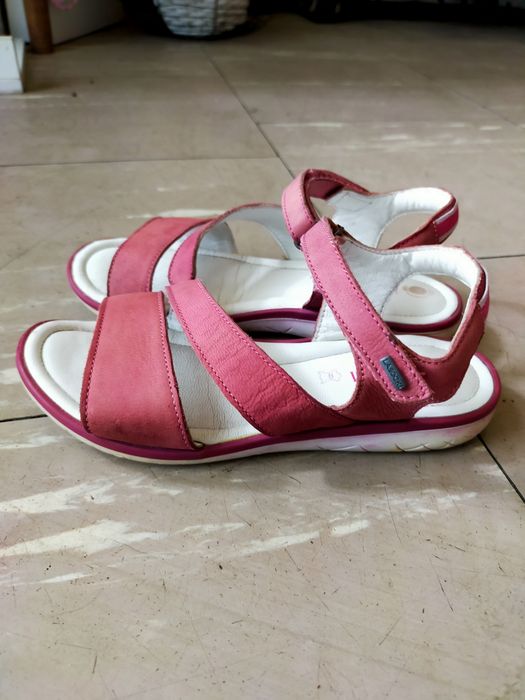 Sandałki Lasocki Young skórzane 31 różowe