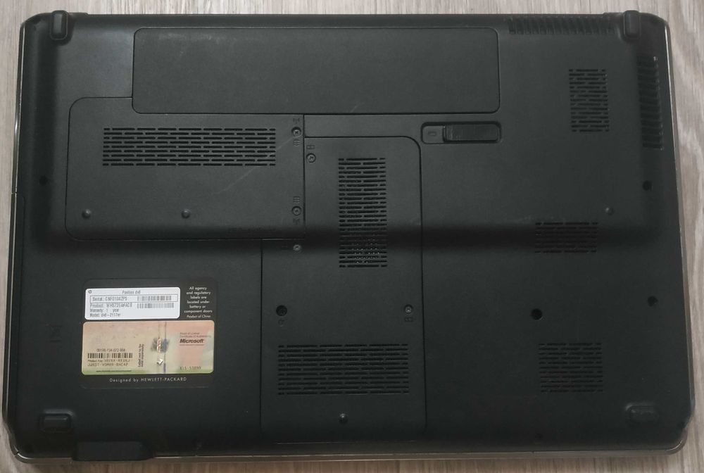 Ноутбук HP Pavilion dv6-2117er (WH572EA) з ОС Linux