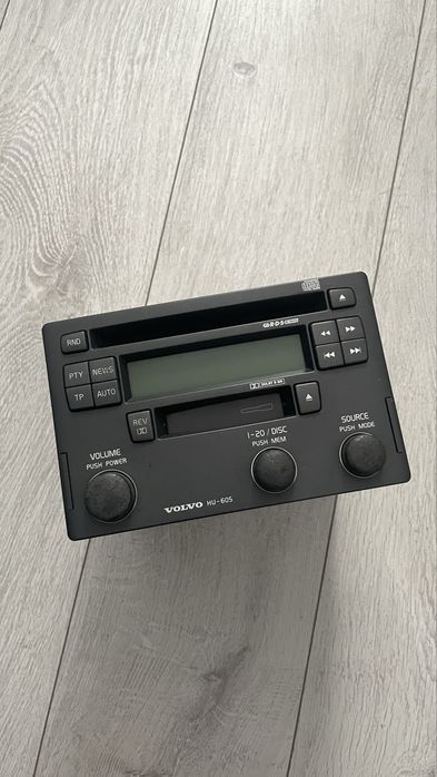 VOLVO V40 S40 radioodtwarzacz CD DECK HU-605