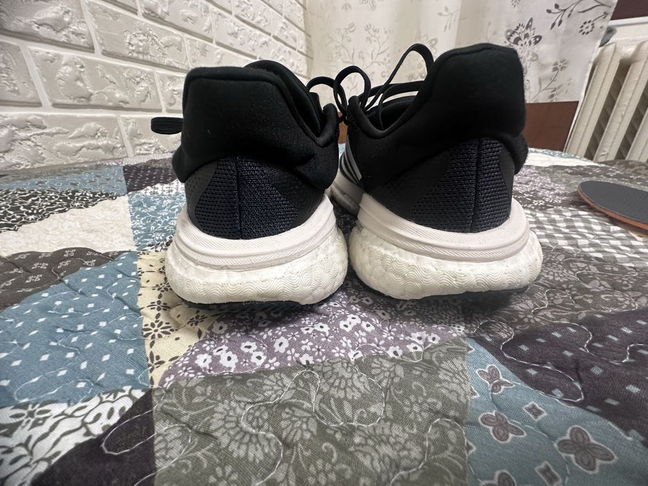 Кросівки adidas 38 розмір