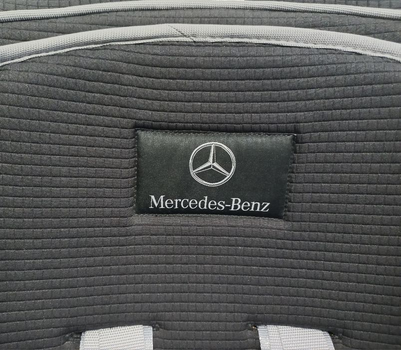 Cadeira para bebê - Mercedes Benz