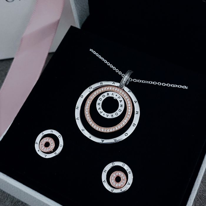 Pandora Каблучка сережки кульчики Пандора