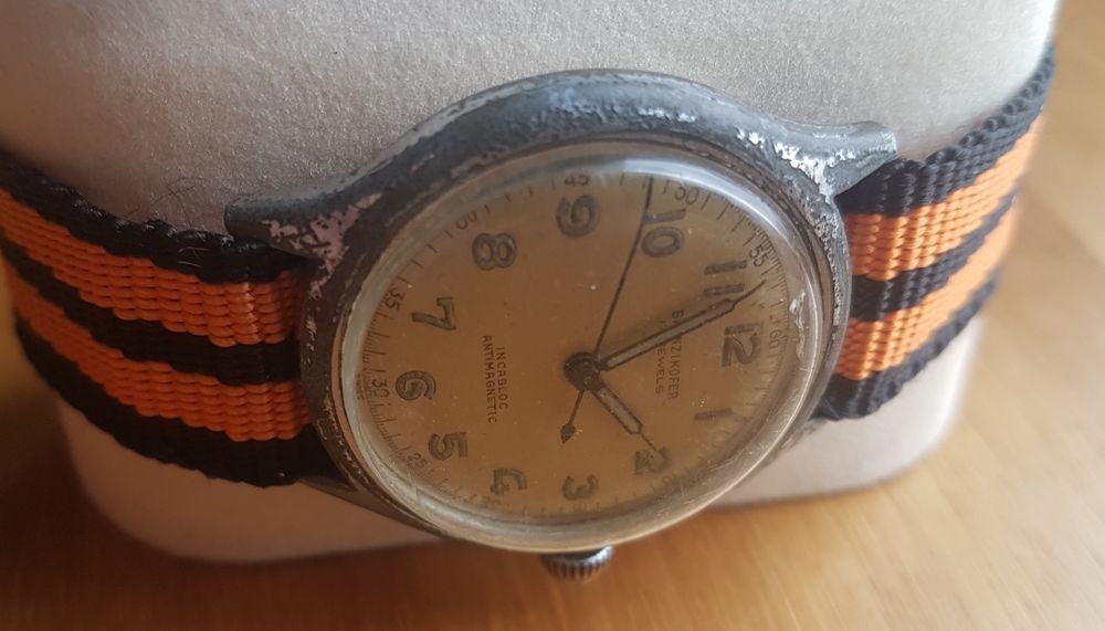 Brenzikofer Zegarek w stylu wojskowym vintage