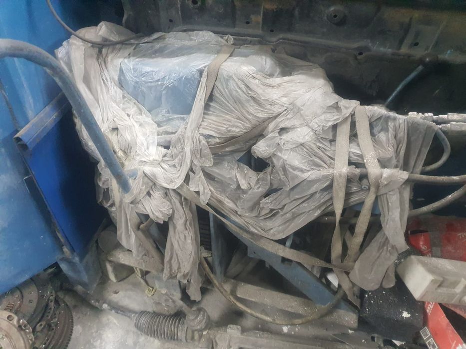 Docer koń 50t do naprawy karoserii samochodowej