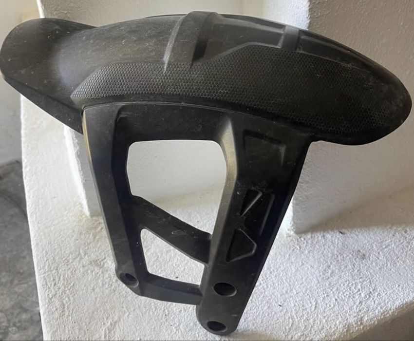 Guarda-lamas traseiro Keeway RKF 125