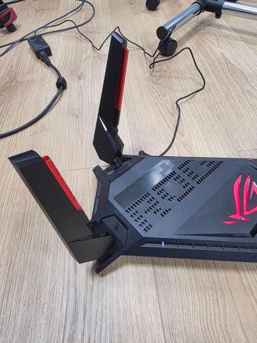 ASUS ROG Rapture GT-AX6000 (Wi-Fi 6 Gaming Router)