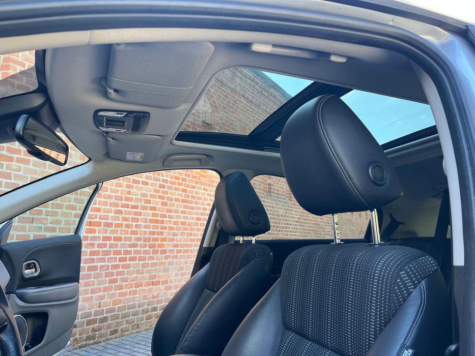 Honda HRV  2016 Executive, automat, przebieg 85600km
