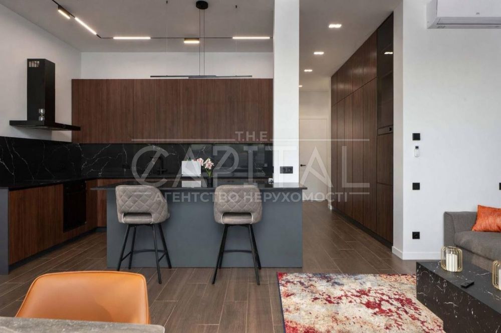 Новий будинок на воді в оренду перша здача Київ