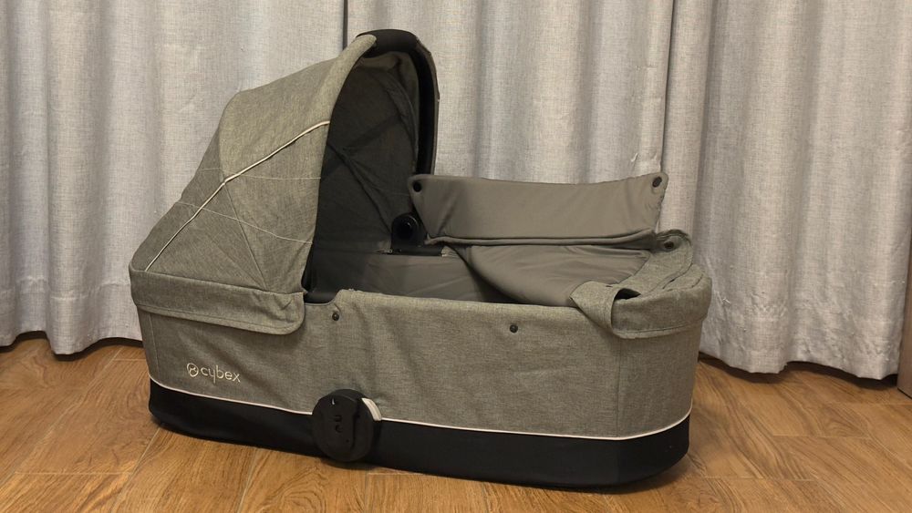 Trio Cybex (Carrinho + Ovinho + Alcofa) – Balios S / Cloud Z / Cot S