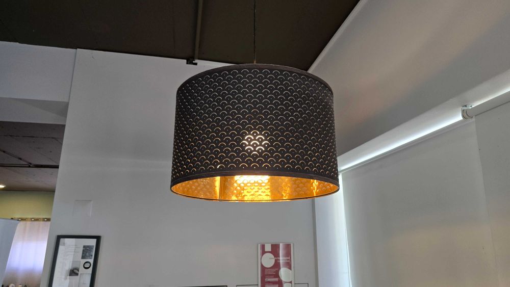 Candeeiro de Teto de Suspensão Preto e Dourado – IKEA NYMÖ