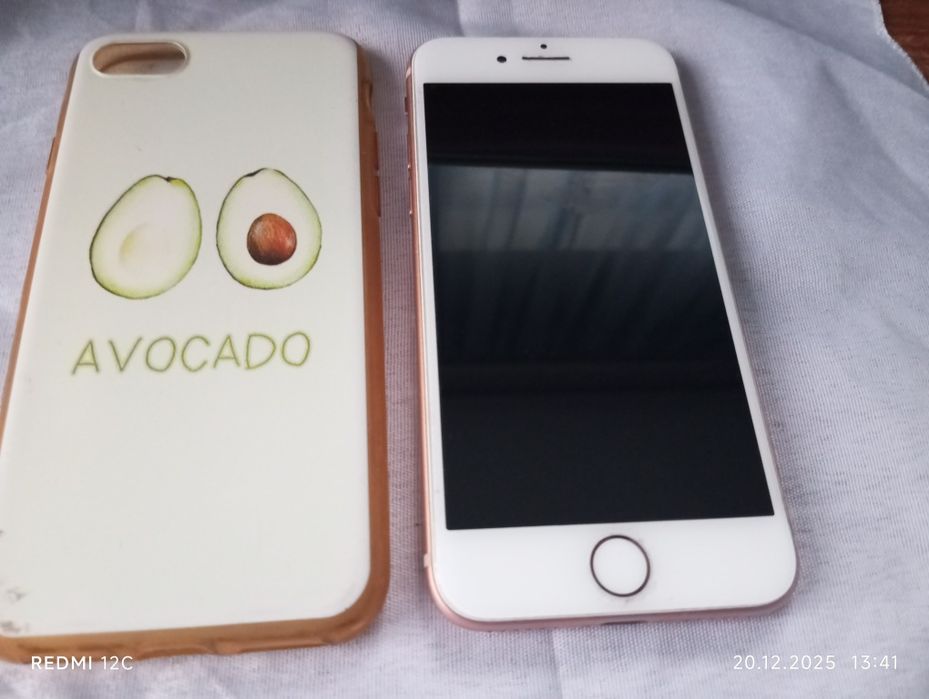 Телефон  Samsung,Hisense, Айфон