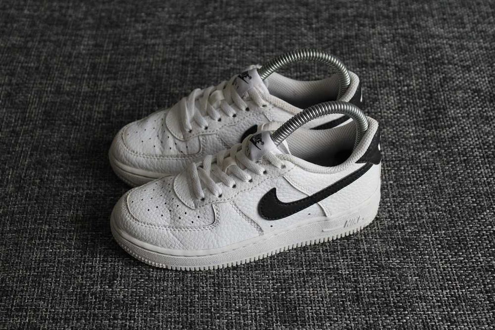 Кросівки Nike Air Force 1 Low Оригінал Нат шкіра! 30р, 19.5см