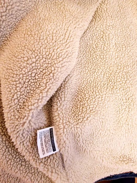 Blusão Levis com Pêlo tamanho M