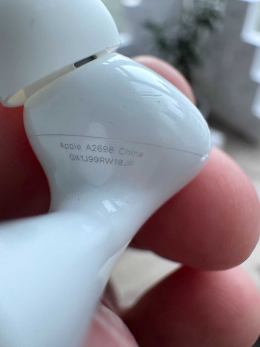 Магазин б/у Правий AirPods Pro 2 A2698 Lightning A2699, A2700 Оригинал