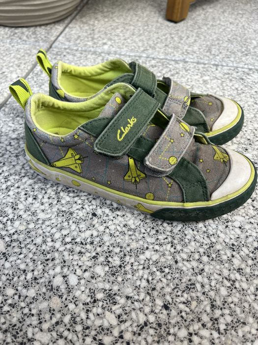 Trampki kapcie chłopięce na rzep 28