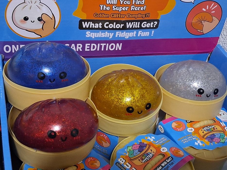 В наявності новинка яка розриває Тік Ток Squishy Dumpling  Булочка пельмень