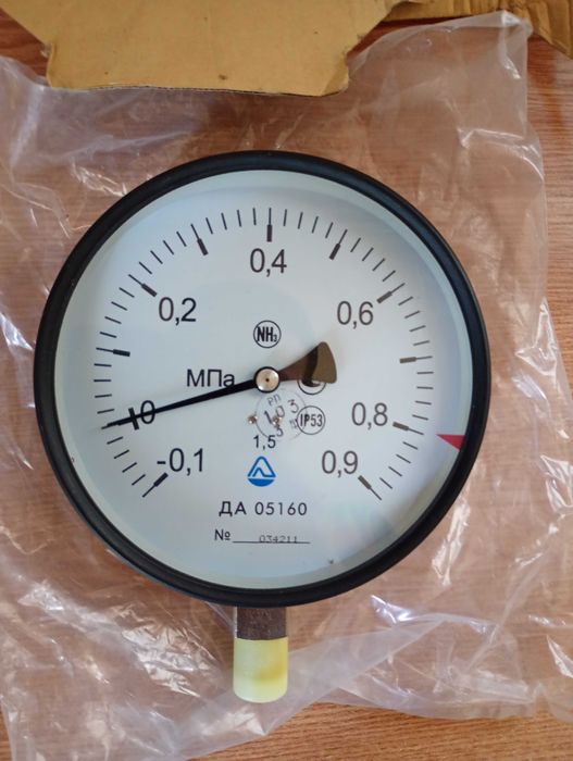 мановакуумметр новий