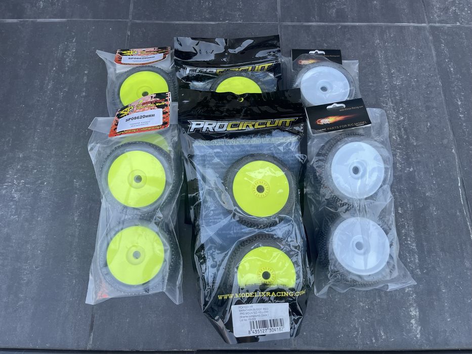 Conjunto de 3 Packs Novos de Pneus Buggy Nitro (12 Pneus)