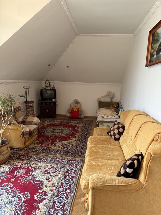 Оренда будинку Винники, 300м.2, вул.Білозіра, ділянка 12 сот.,1000$+КП