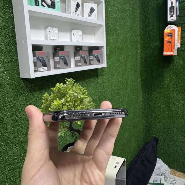 Iphone X (10) 64Gb 70%