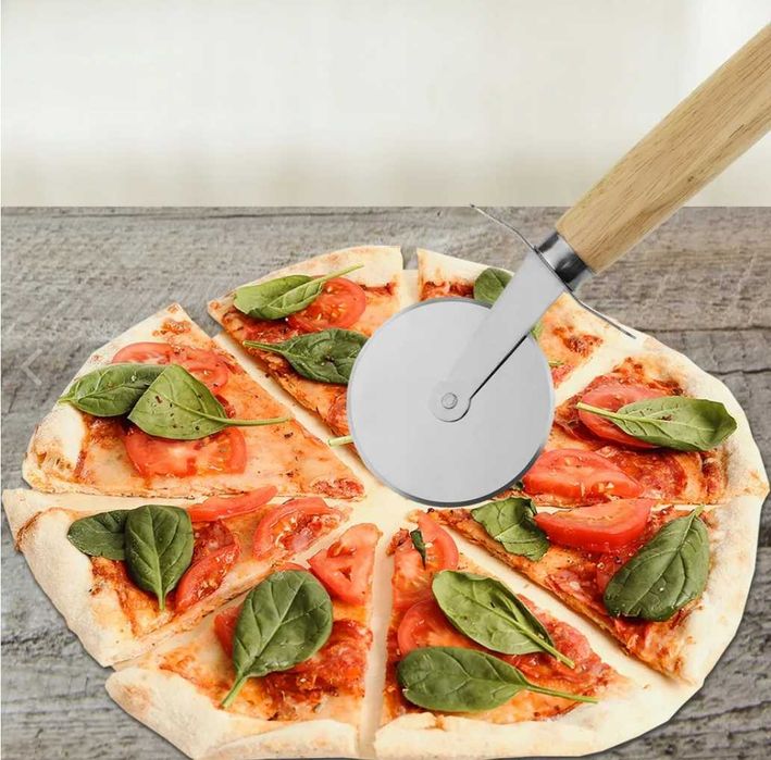 Nóż do pizzy okrągły radełko do krojenia pizzy drewno stal