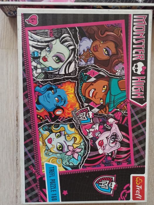 Zestaw 3 puzzli Monster High