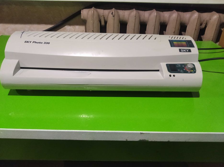 Ламінатор Sky Photo 330
